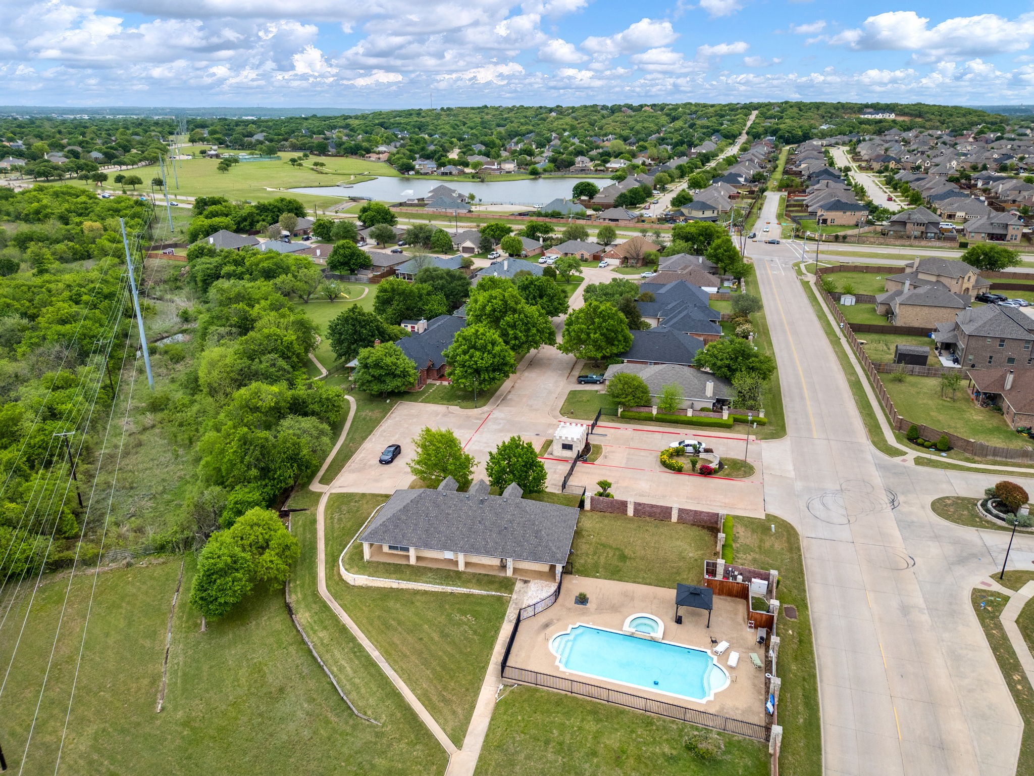 325 Village Parkway Crowley TX 76036