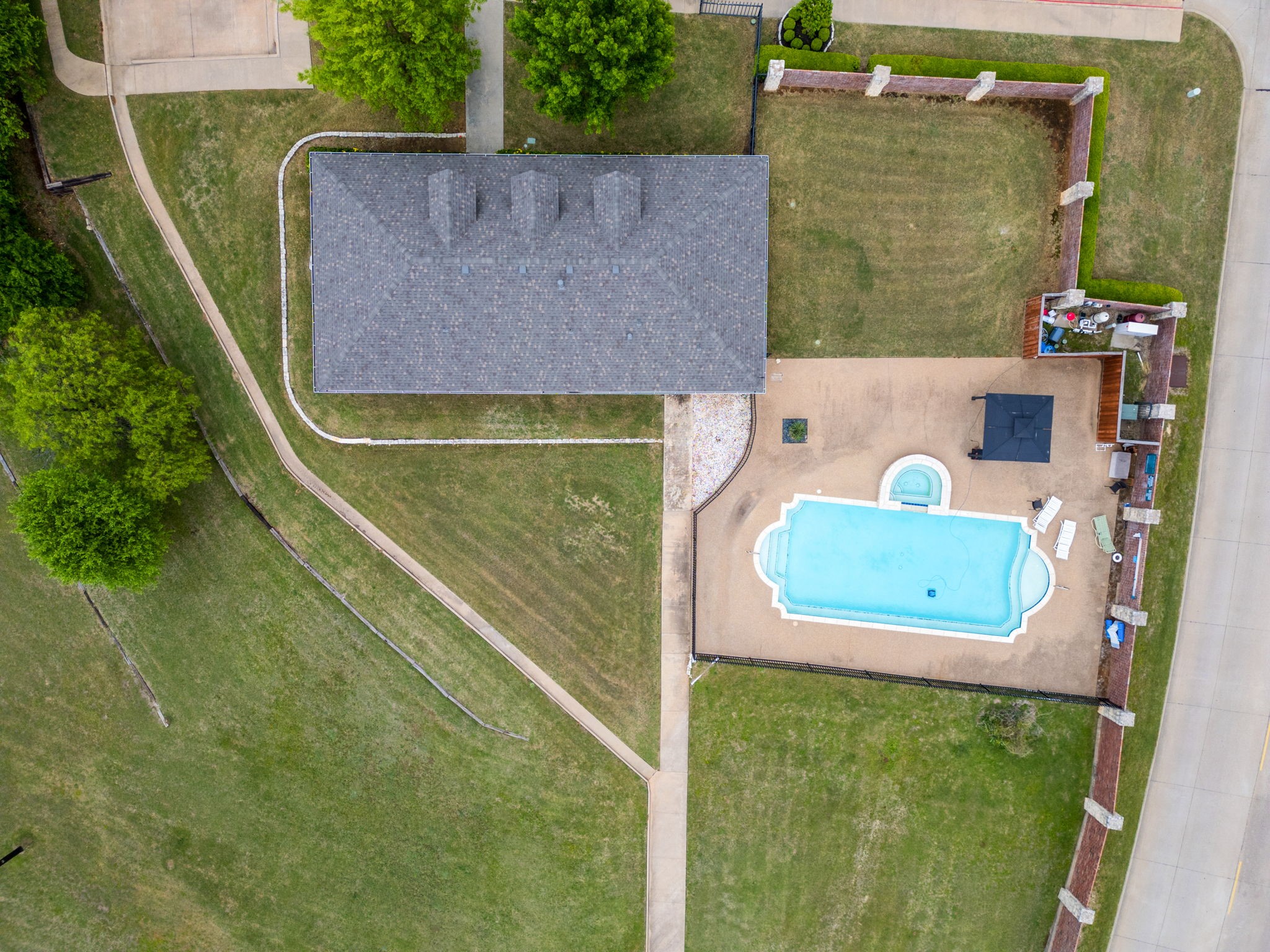 325 Village Parkway Crowley TX 76036