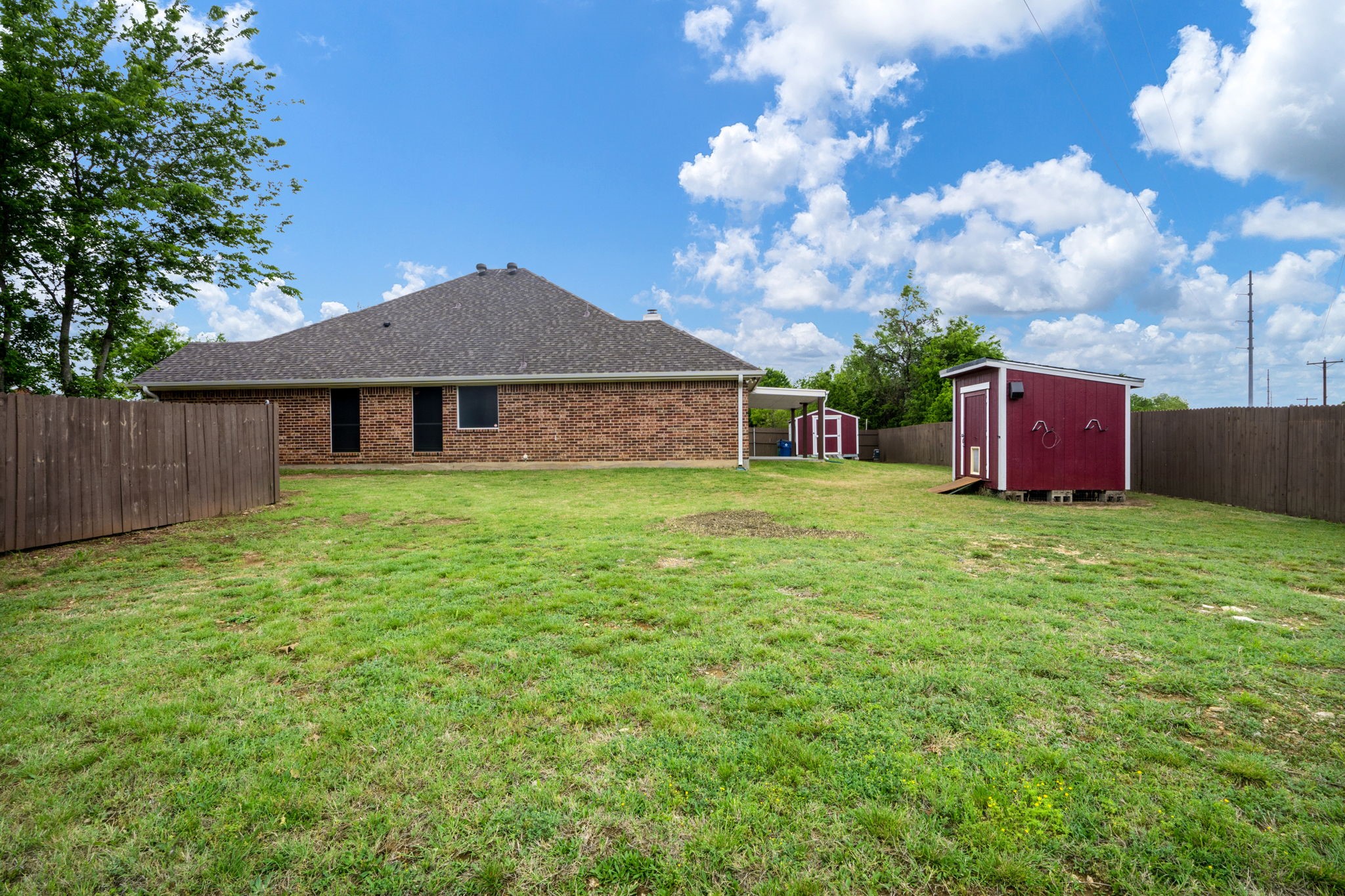 325 Village Parkway Crowley TX 76036