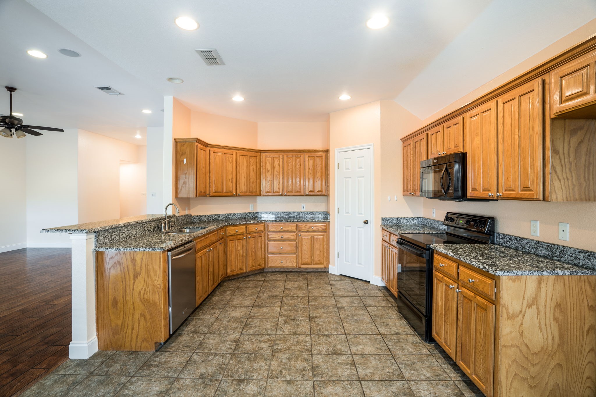 325 Village Parkway Crowley TX 76036