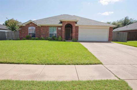 417 Reagan Lane Burleson TX 76028