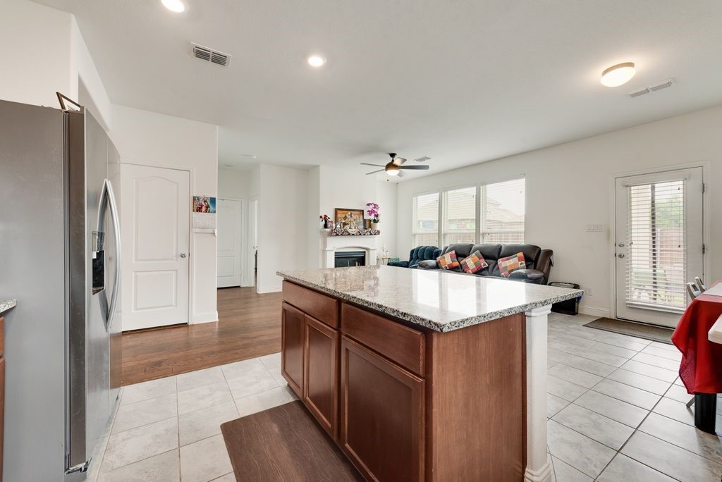 8732 Heliotrope Lane Fort Worth TX 76131