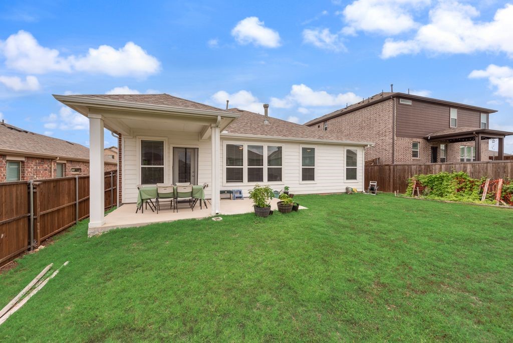 8732 Heliotrope Lane Fort Worth TX 76131