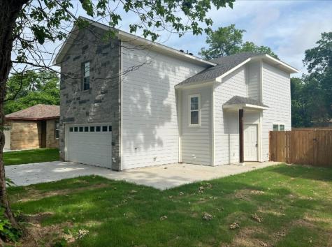 617 E 7th Street Bonham TX 75418