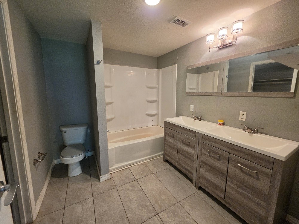 515 N Bosque Street Meridian TX 76665