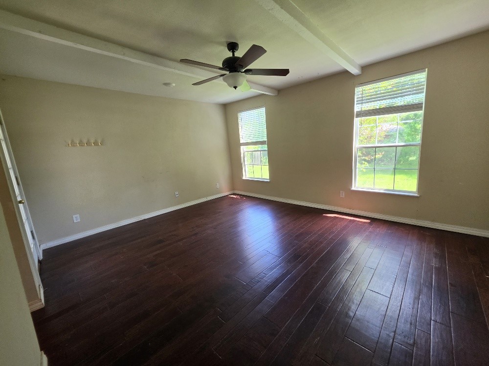 515 N Bosque Street Meridian TX 76665
