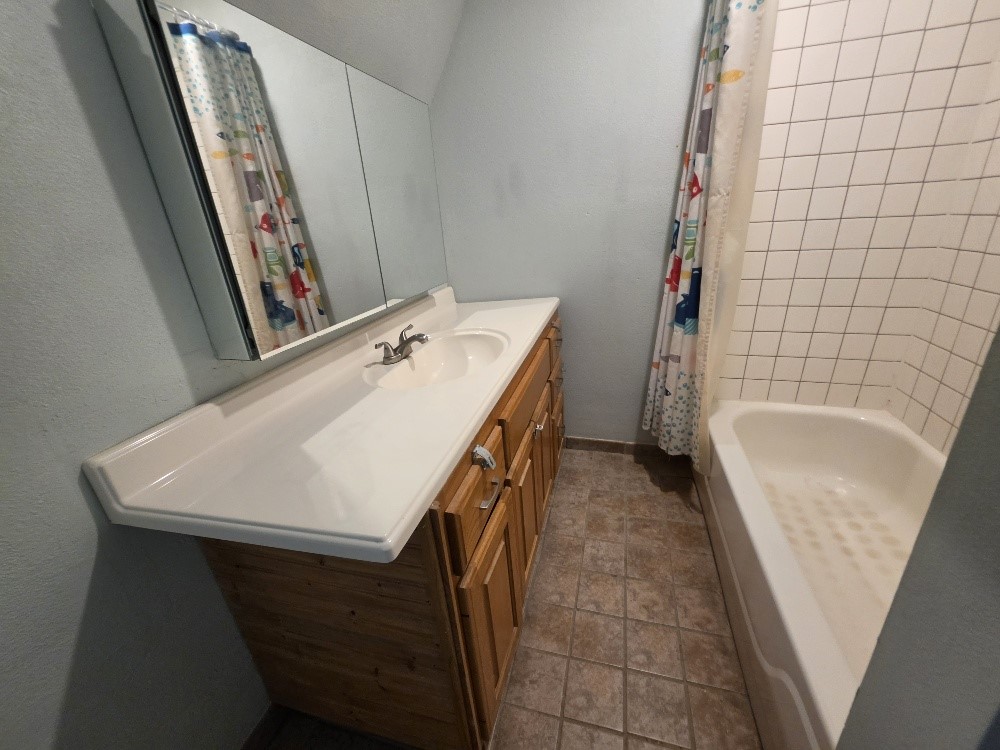 515 N Bosque Street Meridian TX 76665