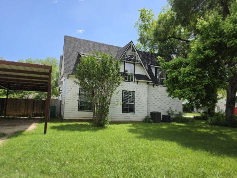 515 N Bosque Street Meridian TX 76665