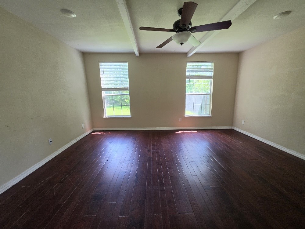 515 N Bosque Street Meridian TX 76665
