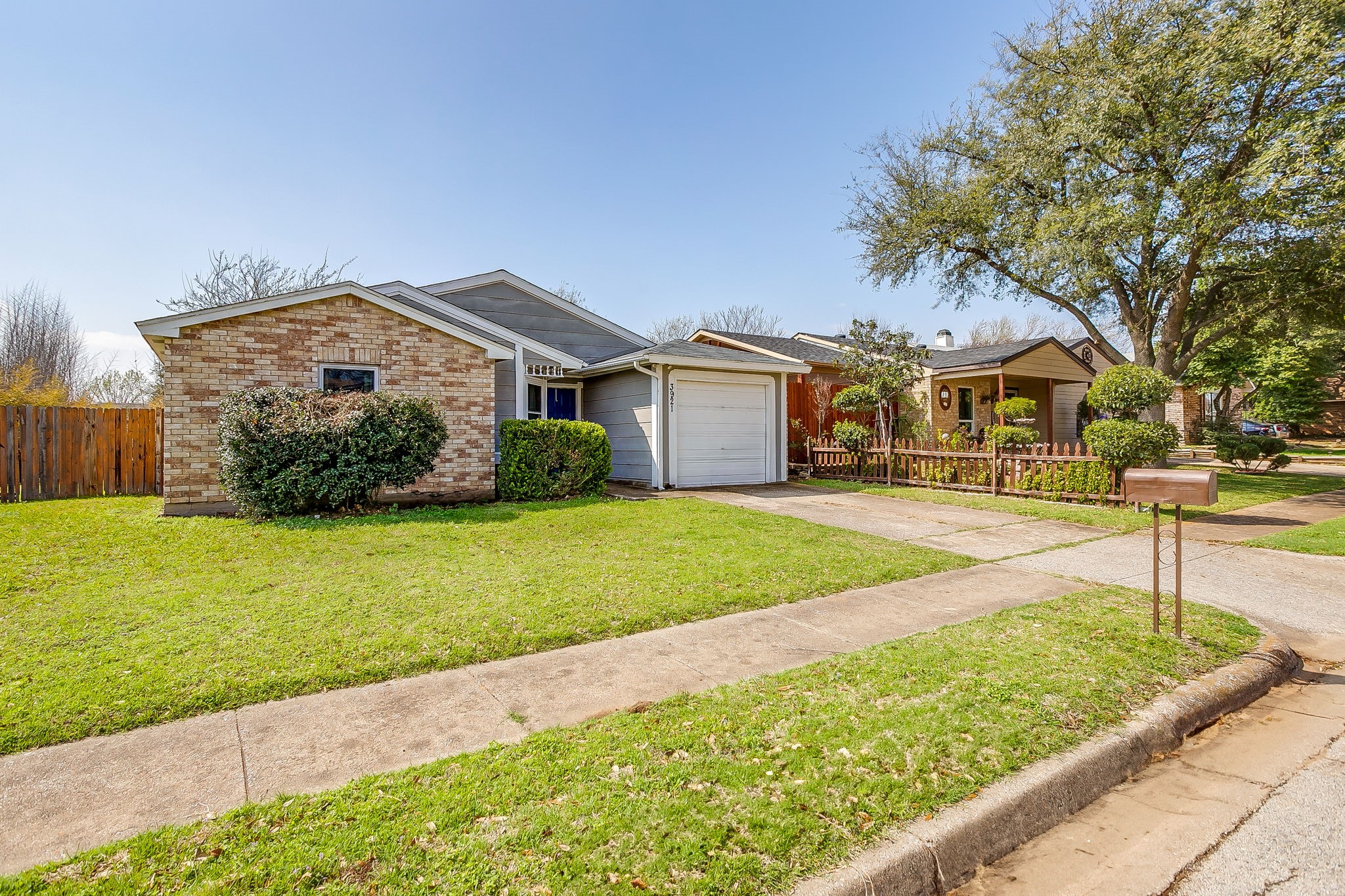 3921 Seven Gables Street Fort Worth TX 76133