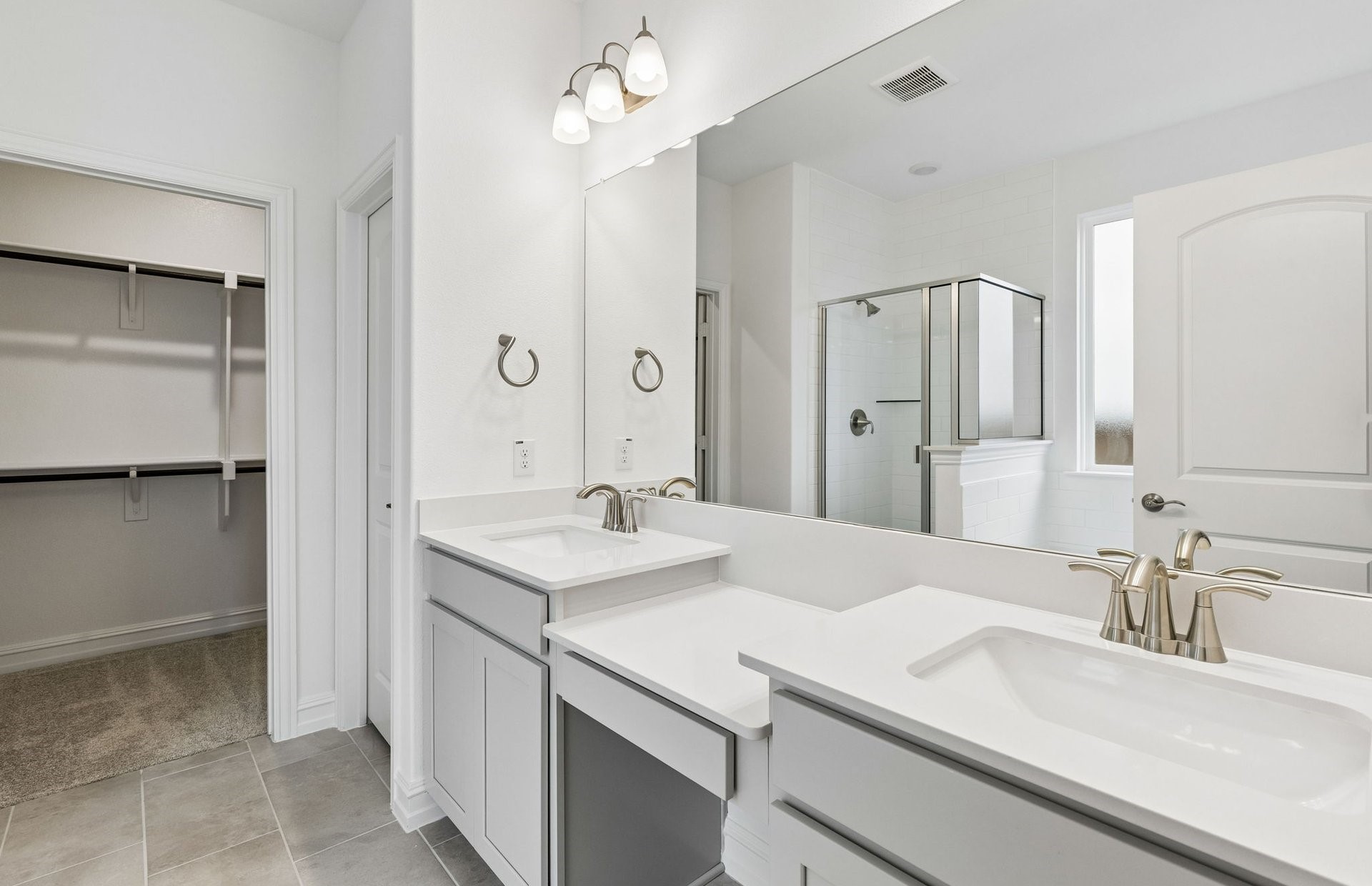 5948 Hodgkin Avenue Pilot Point TX 75009