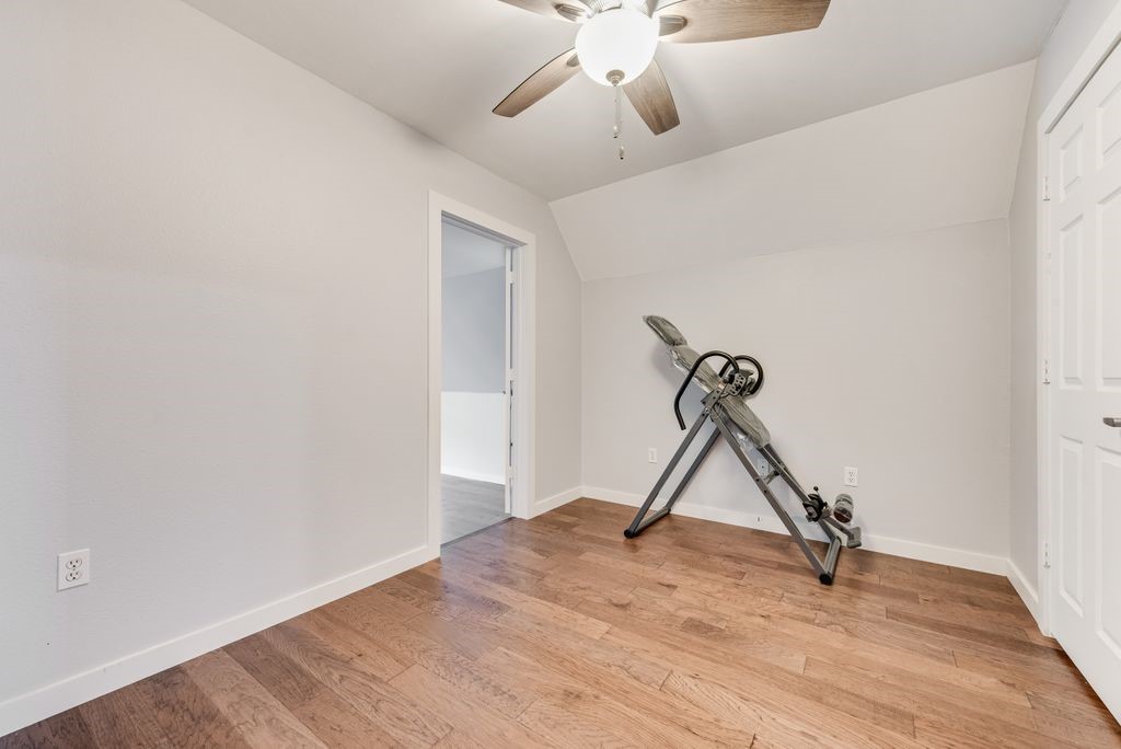1016 Shoreline Drive West Tawakoni TX 75474