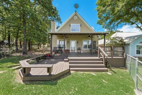 1016 Shoreline Drive West Tawakoni TX 75474