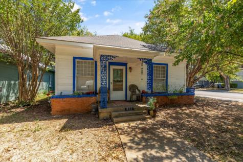 900 Haines Avenue Dallas TX 75208