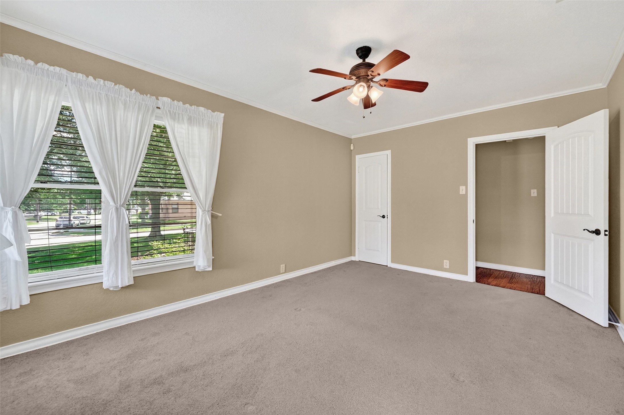 415 W Belden Street Sherman TX 75092