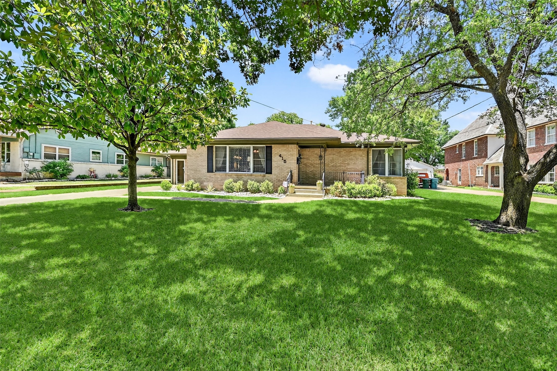 415 W Belden Street Sherman TX 75092
