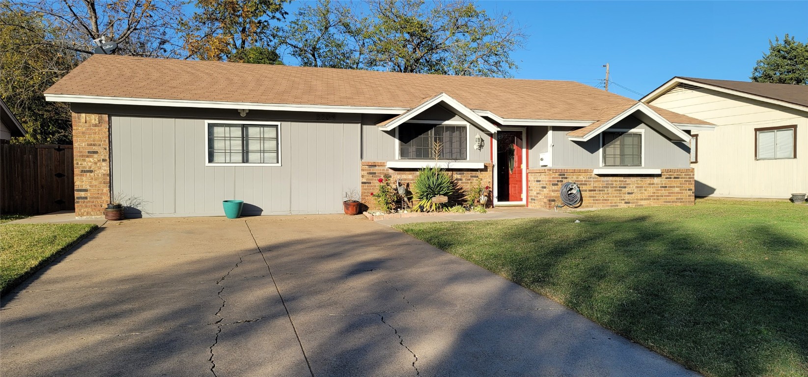 3209 Mcdermott Street Irving TX 75061