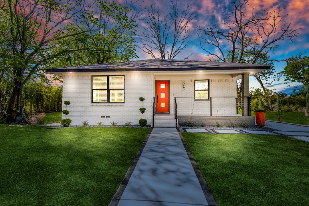 2507 Lawrence Street Dallas TX 75215