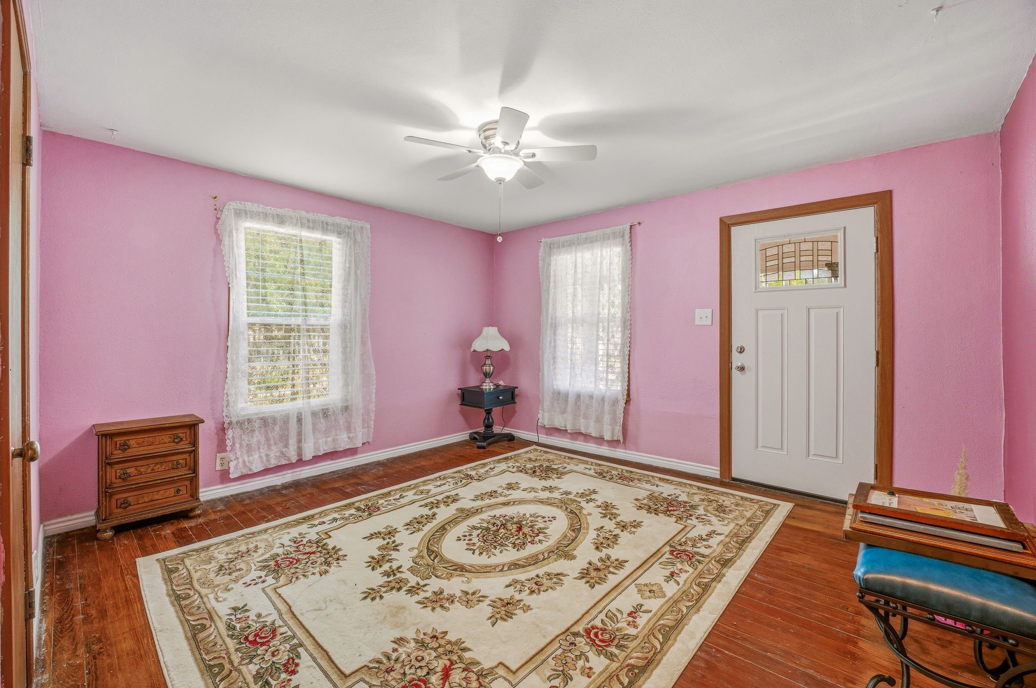 401 E Bridge Street Granbury TX 76048