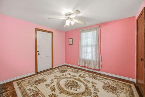 401 E Bridge Street Granbury TX 76048