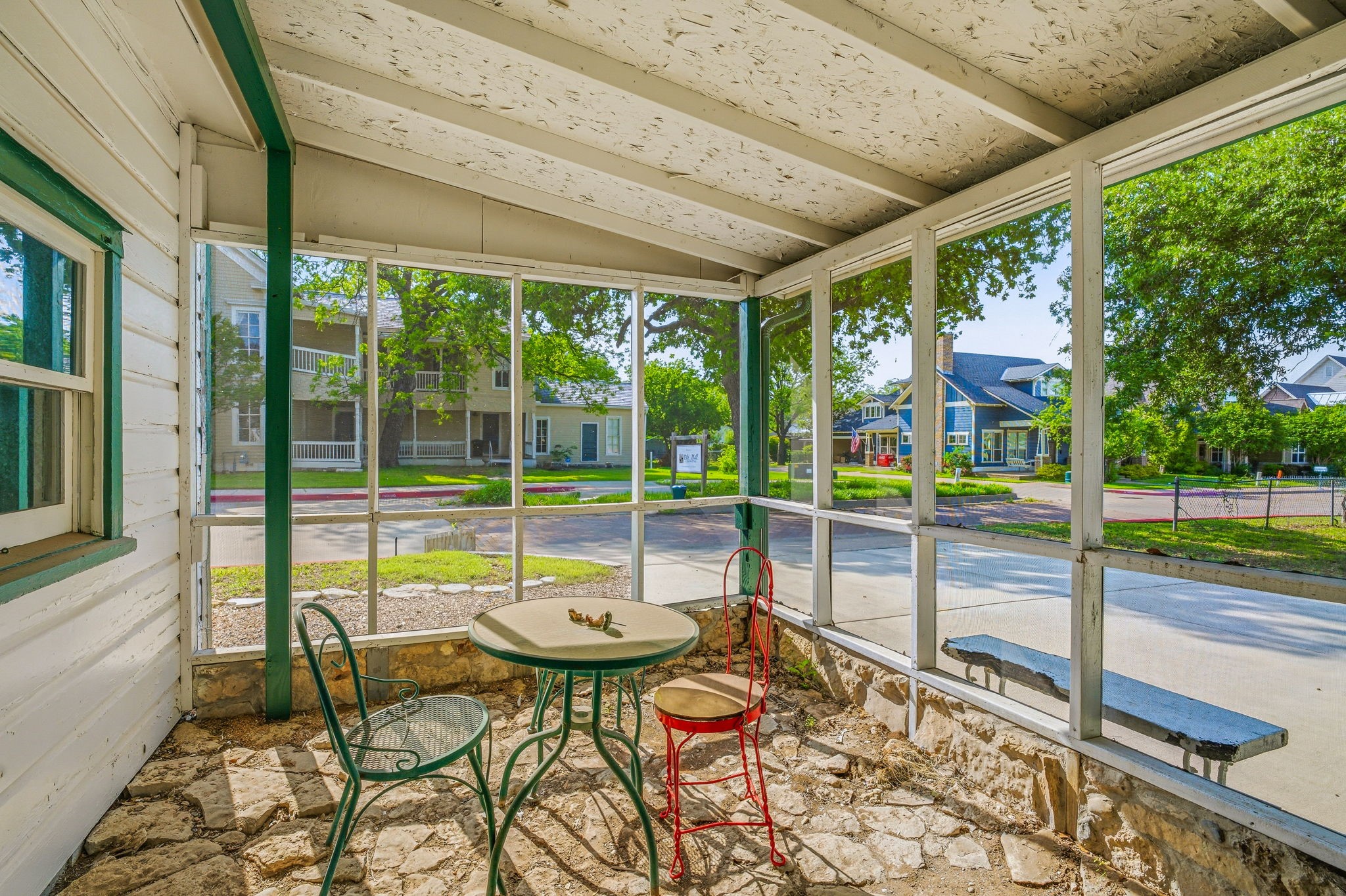 401 E Bridge Street Granbury TX 76048