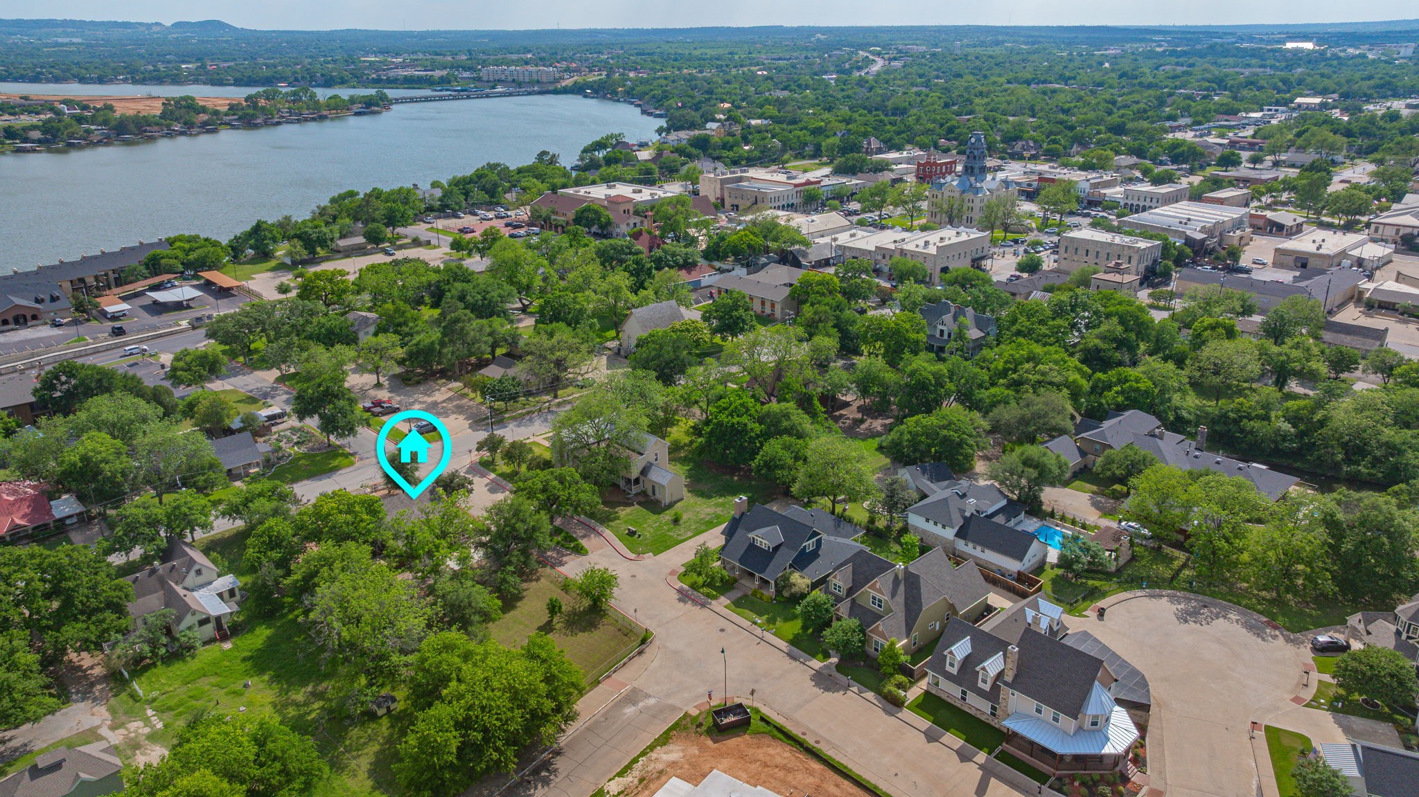 401 E Bridge Street Granbury TX 76048