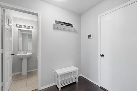6908 Derbyshire Drive Fort Worth TX 76137