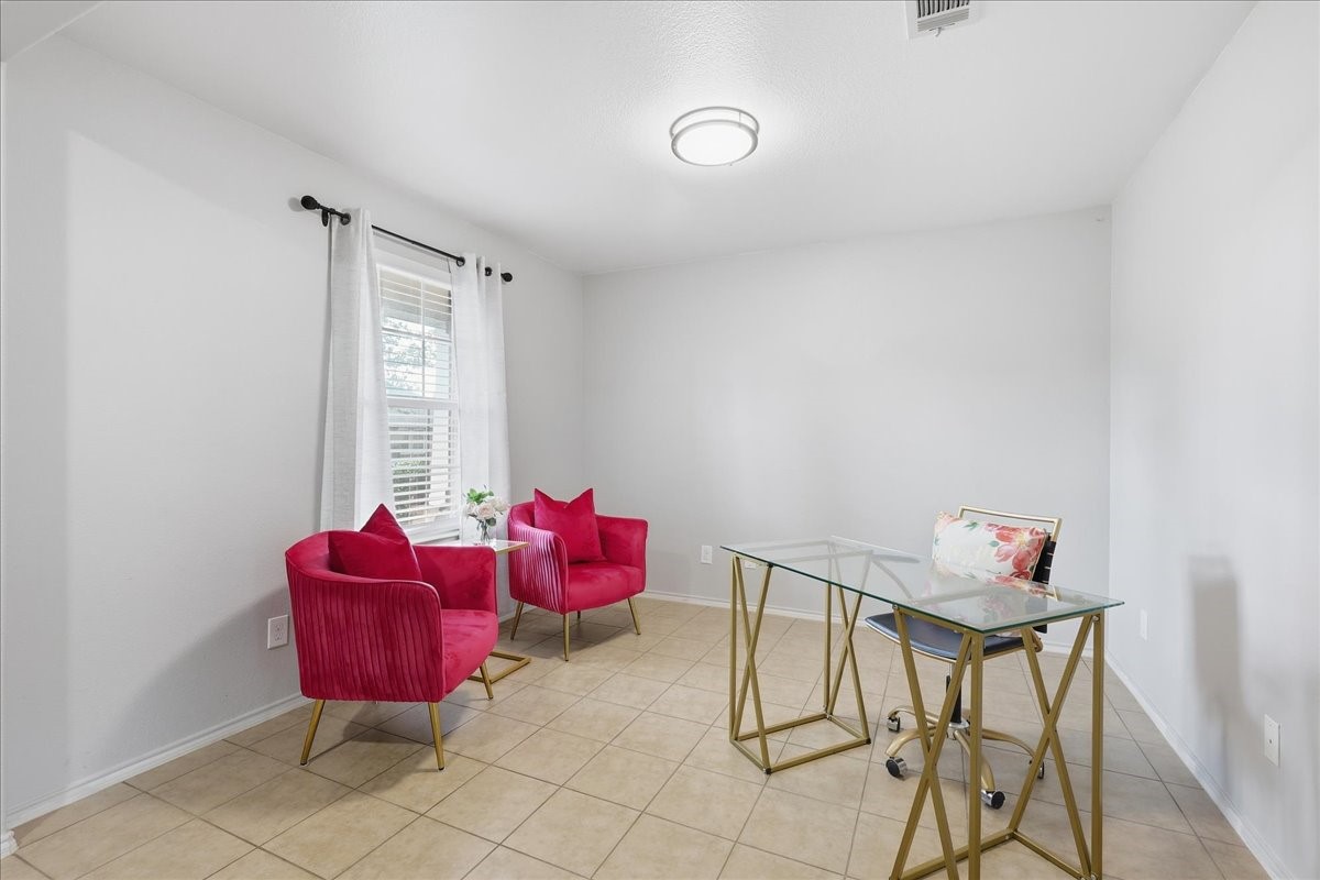 6908 Derbyshire Drive Fort Worth TX 76137