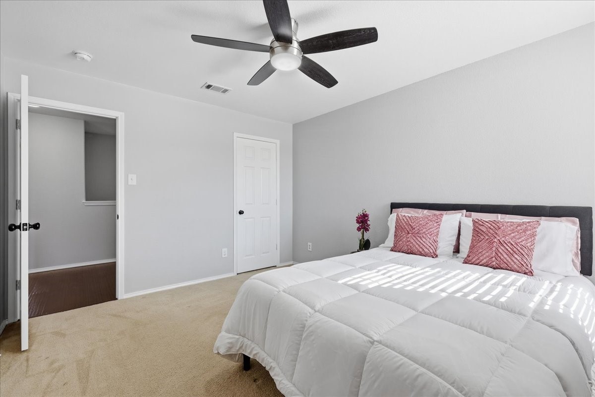 6908 Derbyshire Drive Fort Worth TX 76137