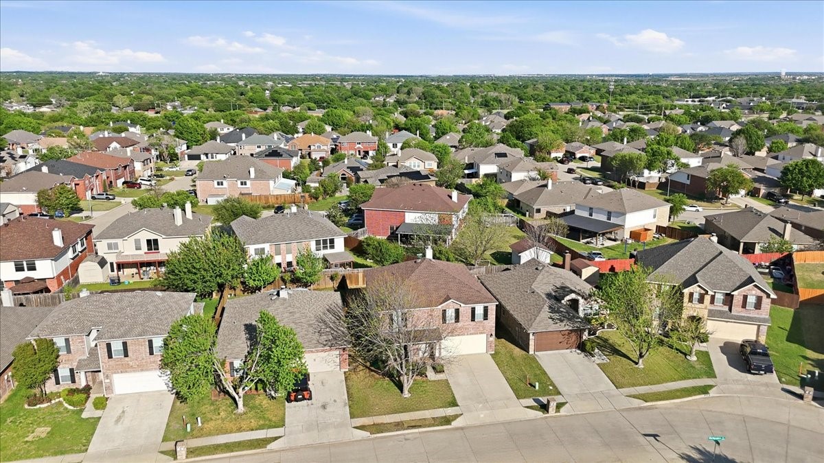 6908 Derbyshire Drive Fort Worth TX 76137