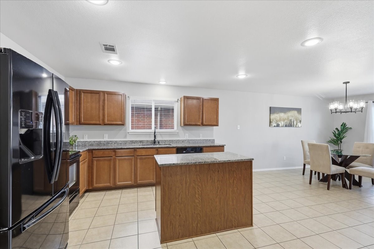 6908 Derbyshire Drive Fort Worth TX 76137