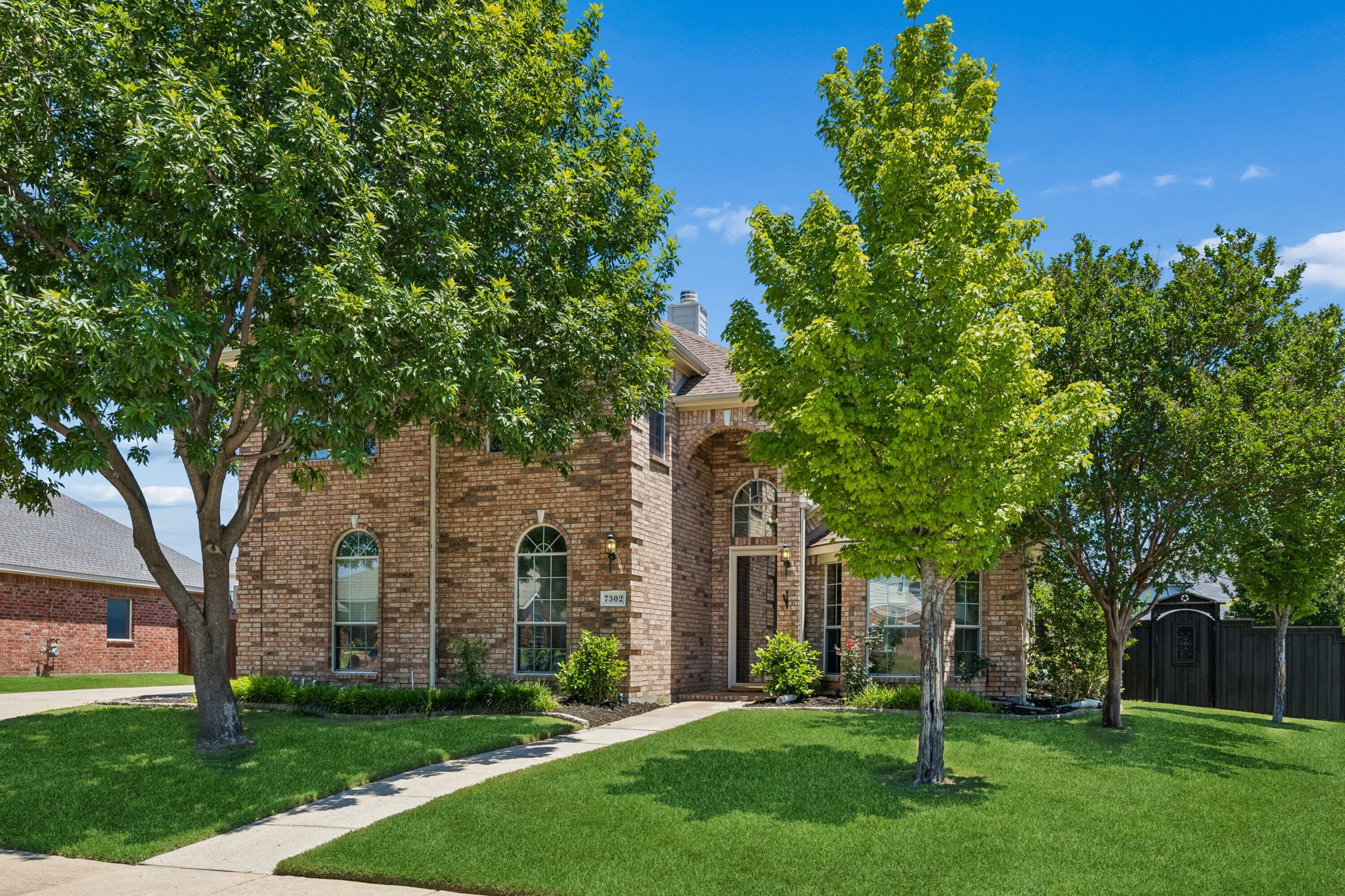 7302 Hawk Lane Sachse TX 75048