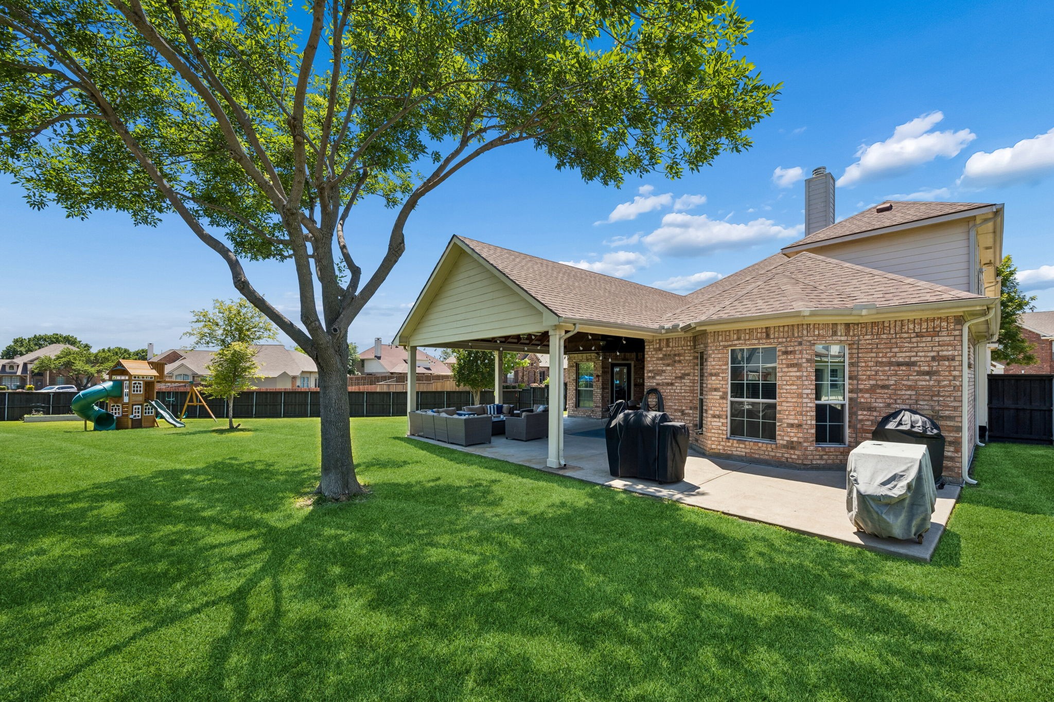 7302 Hawk Lane Sachse TX 75048