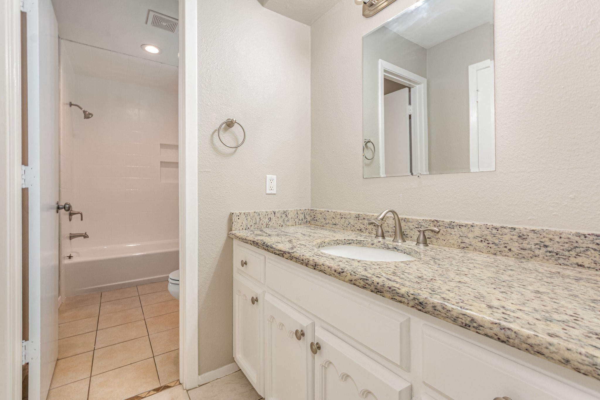 421 Cavender Court Hurst TX 76054