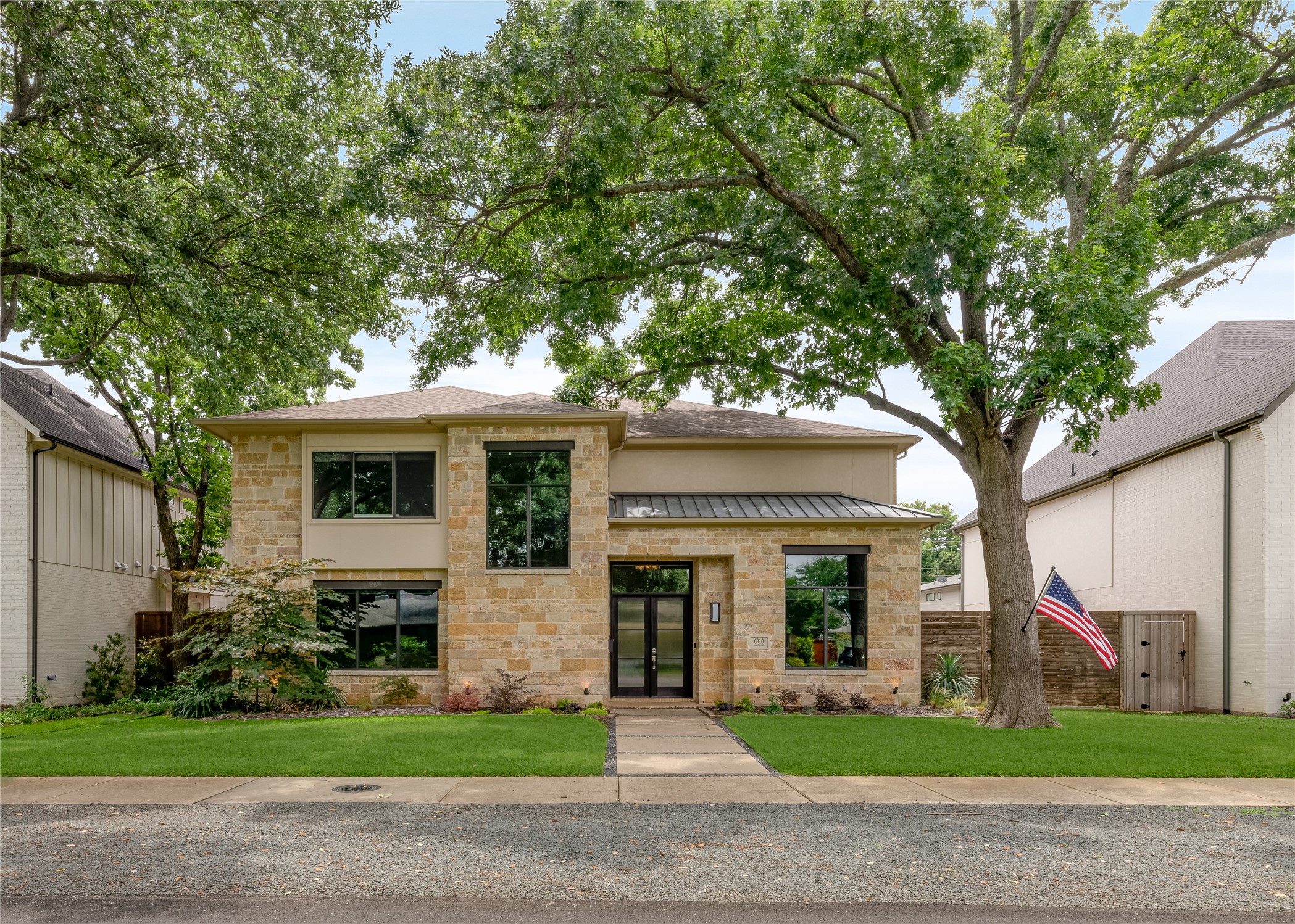 6910 Huff Trail Dallas TX 75214