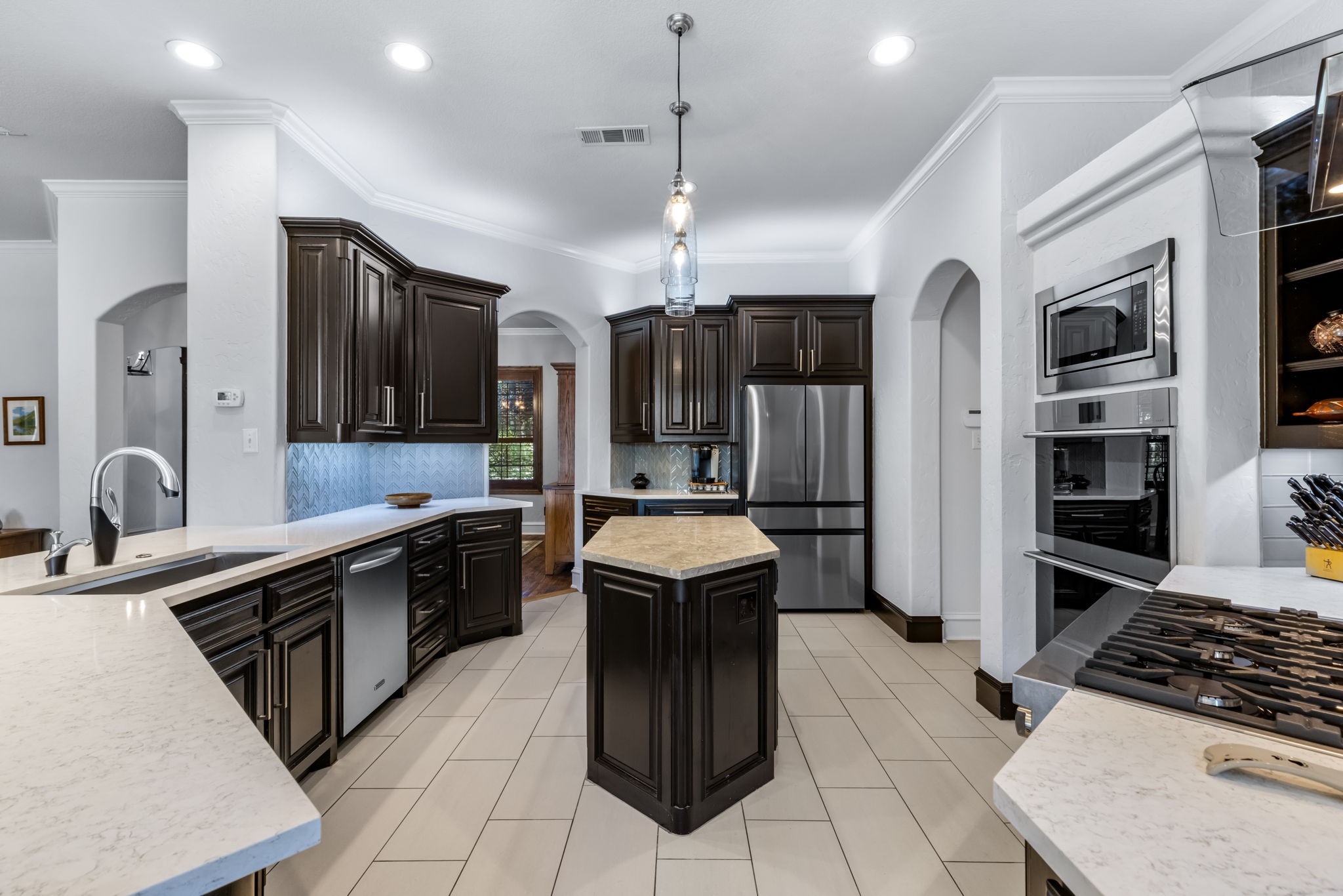 3305 Clubview Drive Denton TX 76226