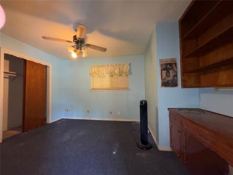 932 Ray Andra Drive Desoto TX 75115