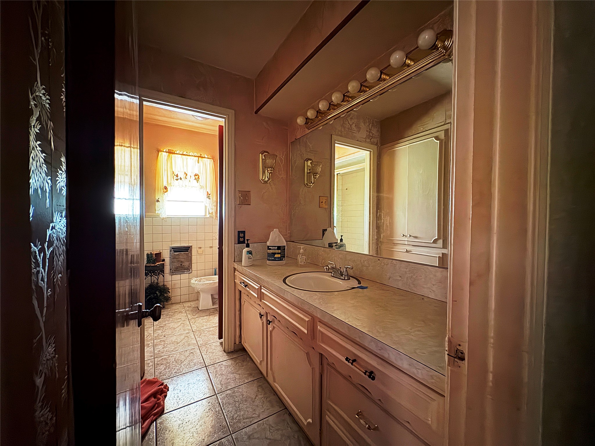 932 Ray Andra Drive Desoto TX 75115
