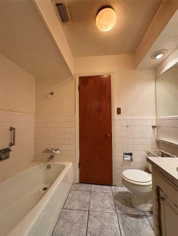 932 Ray Andra Drive Desoto TX 75115