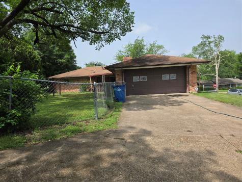 932 Ray Andra Drive Desoto TX 75115
