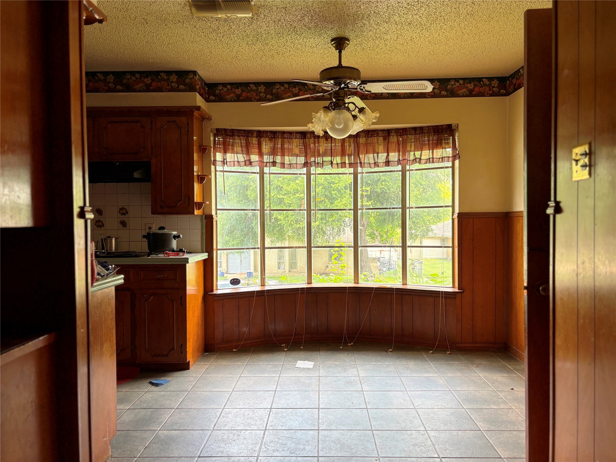 932 Ray Andra Drive Desoto TX 75115