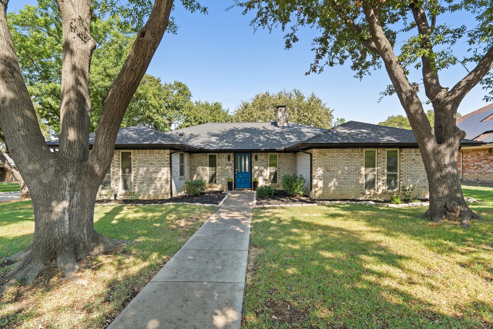 1301 Tierra Calle Carrollton TX 75006