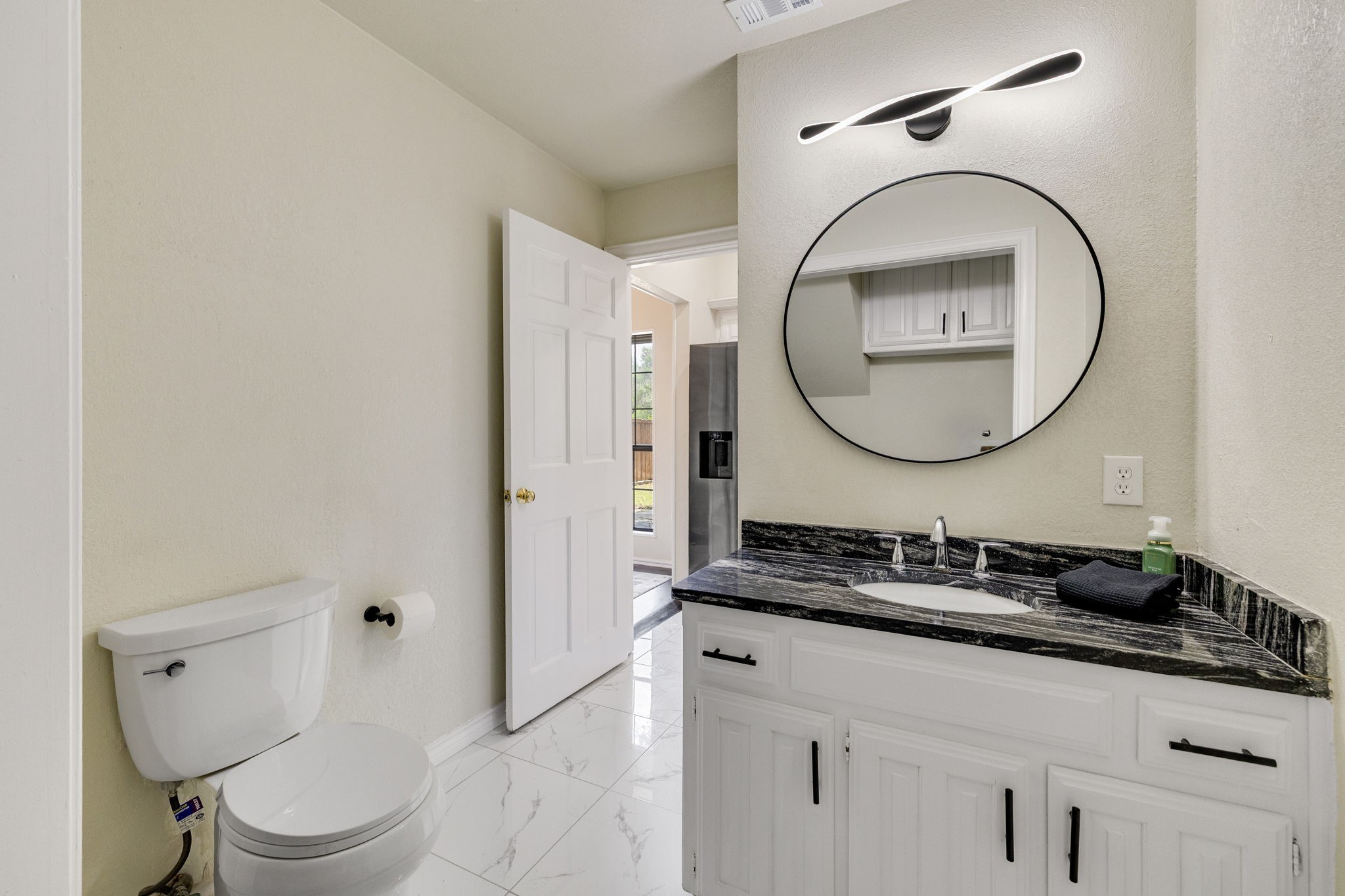 4212 Joshua Lane Dallas TX 75287