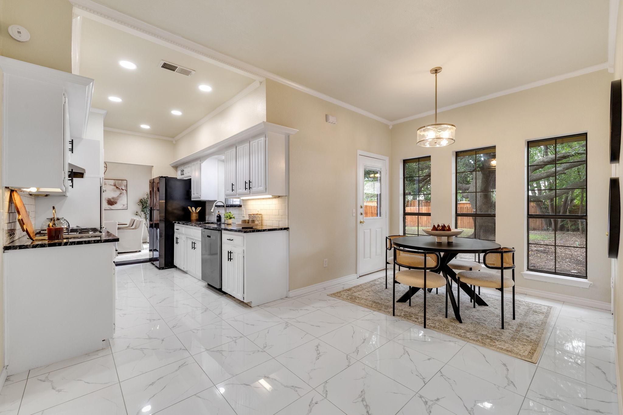4212 Joshua Lane Dallas TX 75287