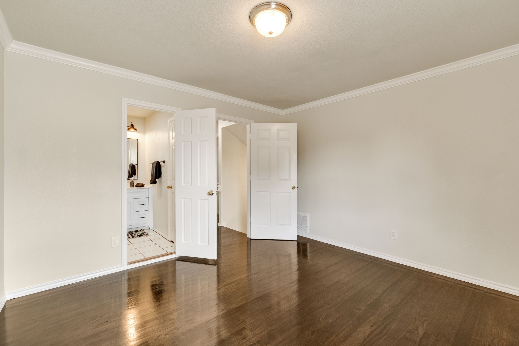 4212 Joshua Lane Dallas TX 75287
