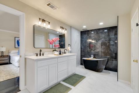 4212 Joshua Lane Dallas TX 75287