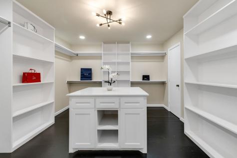 4212 Joshua Lane Dallas TX 75287