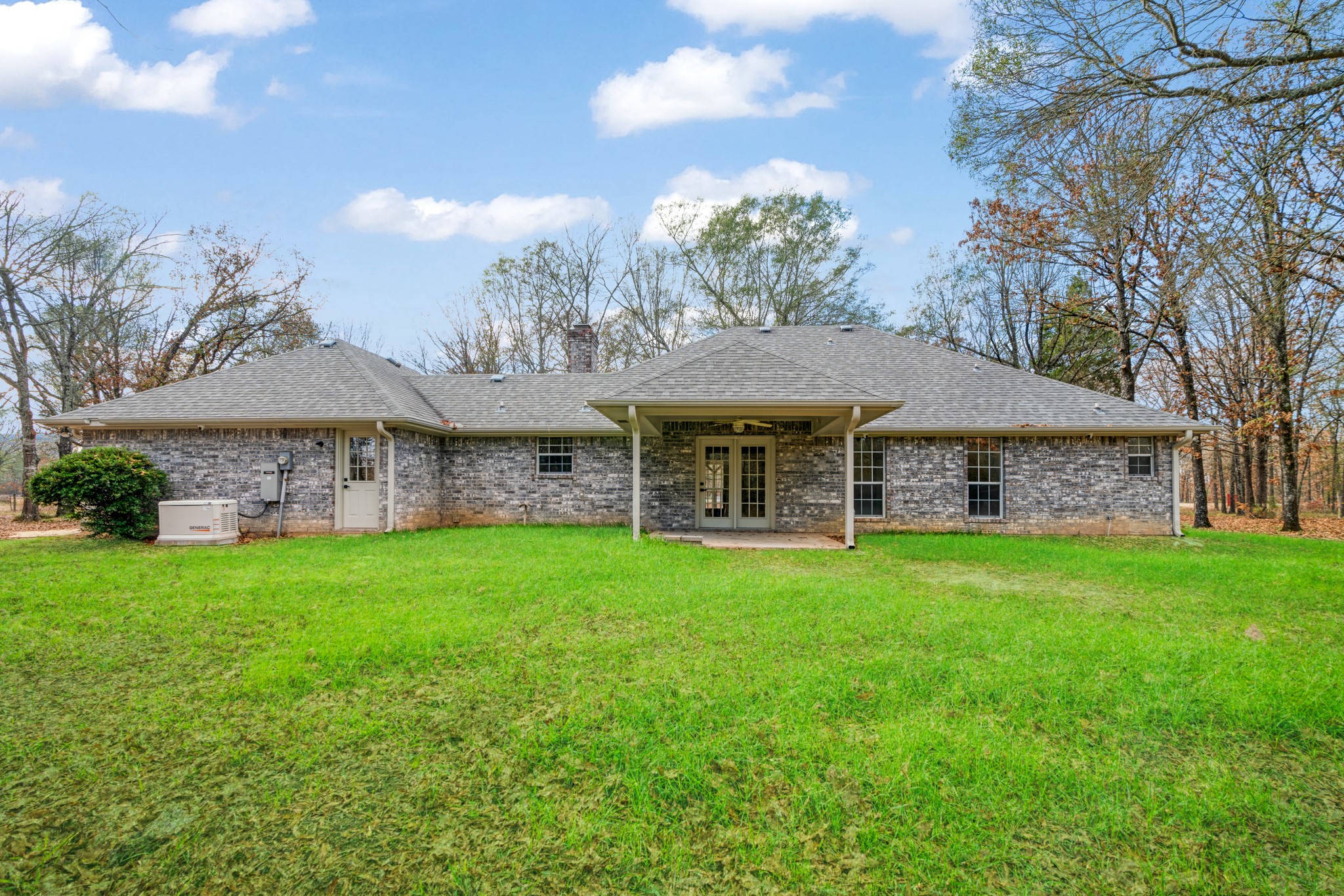 3122 N Farm Road 196 N Paris TX 75462
