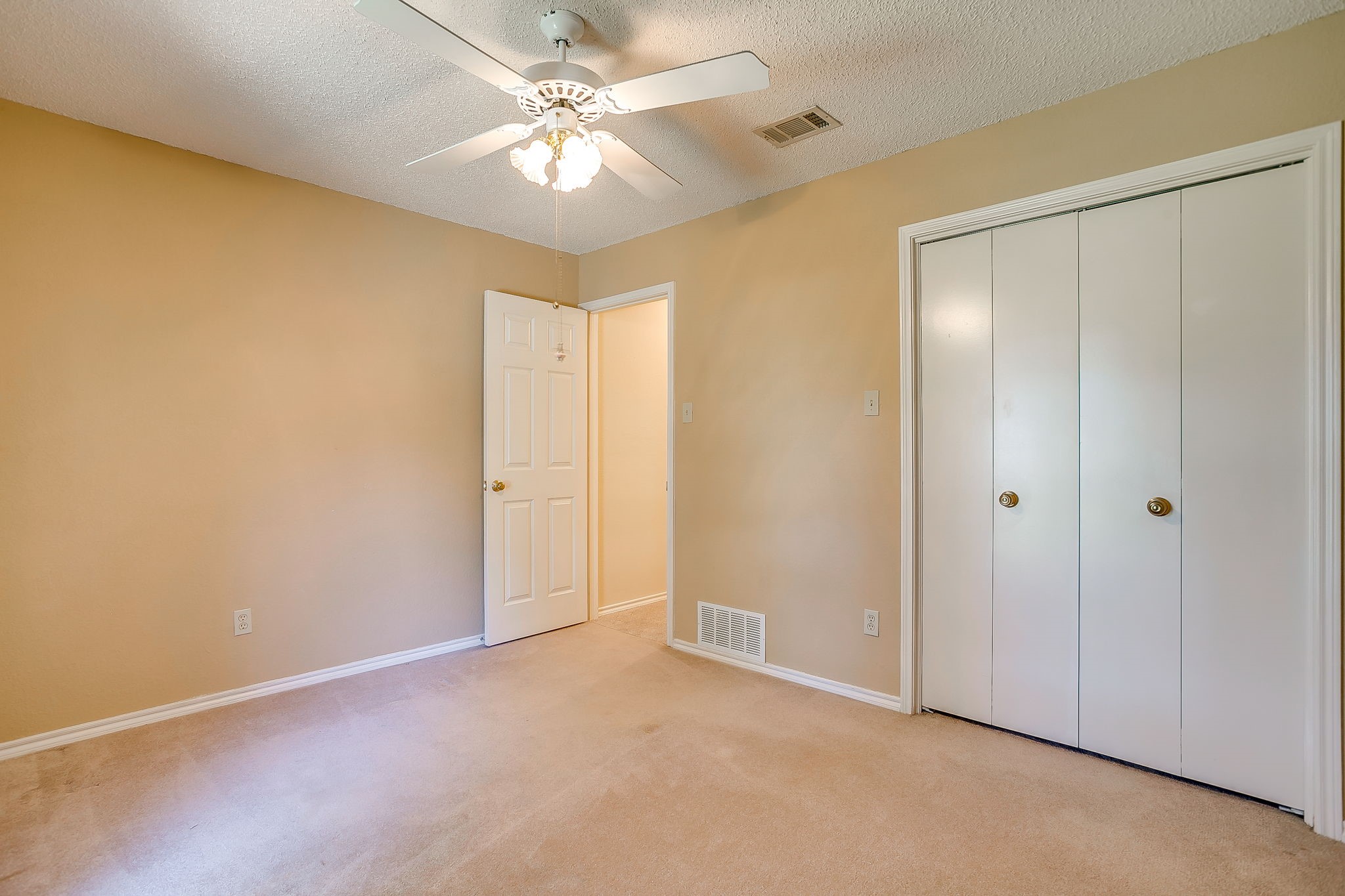 1308 Nueces Court Benbrook TX 76126