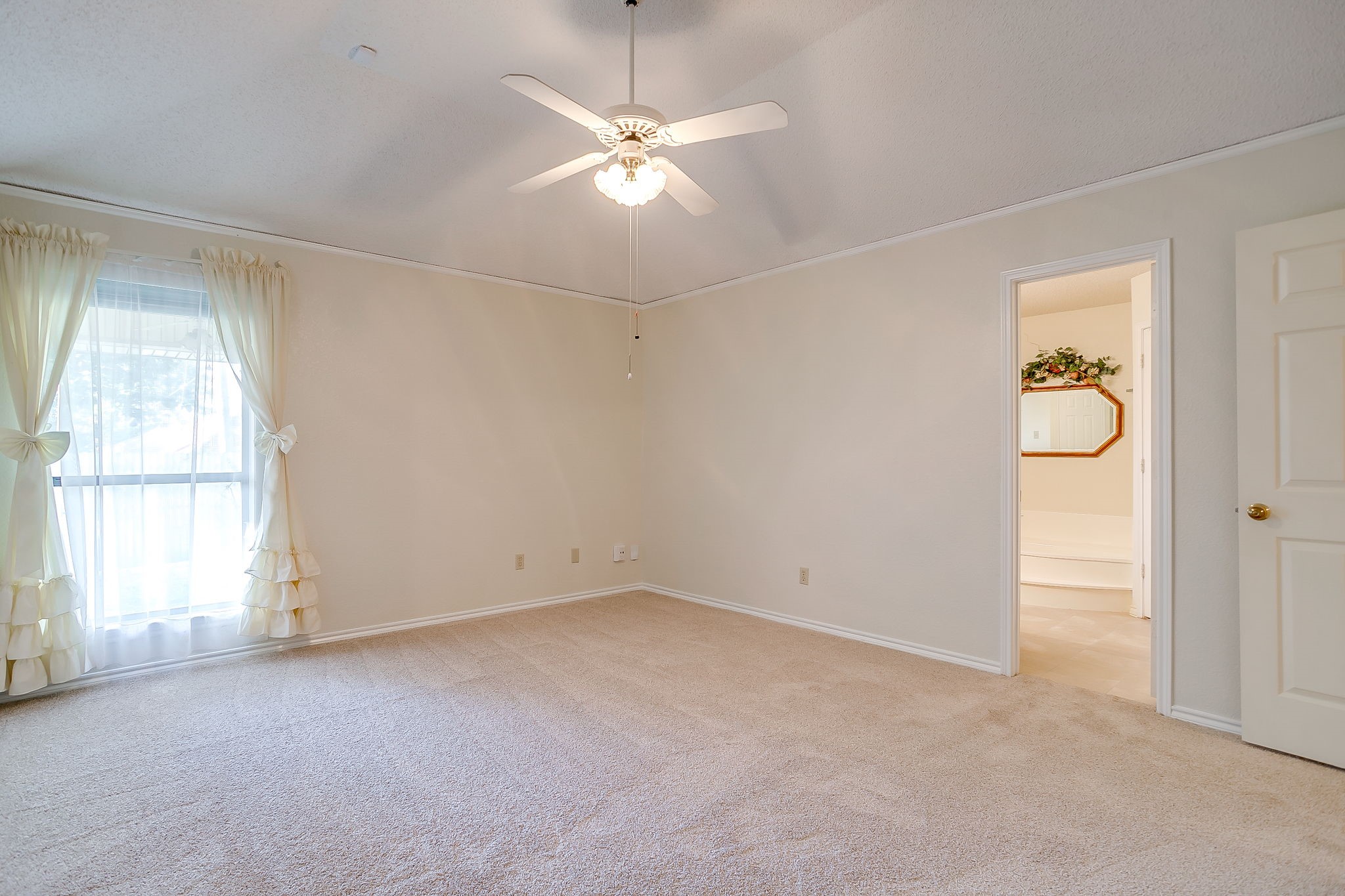 1308 Nueces Court Benbrook TX 76126